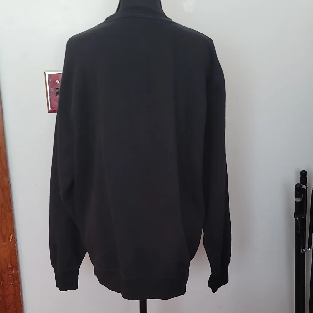 Black Crewneck Clickbait Sweatshirt - Picture 6 of 7